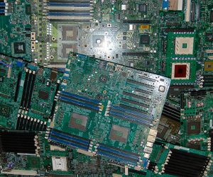 platinen klasse 1a dual auf einem stapel